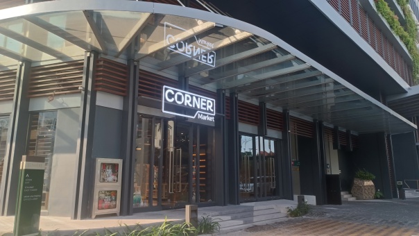 CORNER MARKET