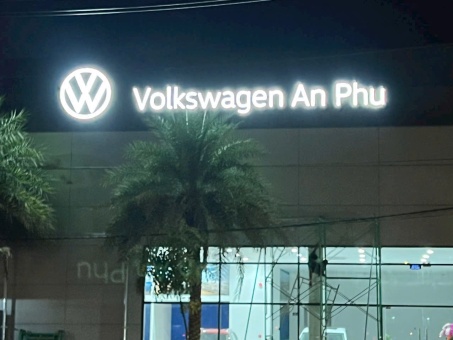 VOLKSWAGEN