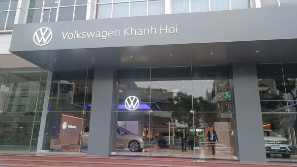 VOLKSWAGEN